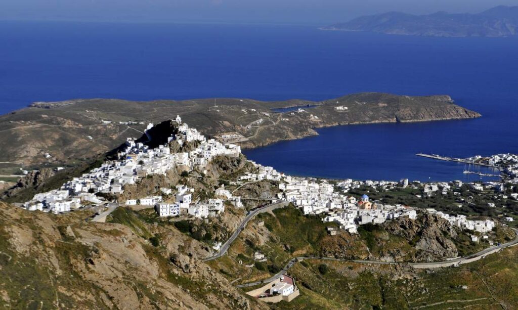 Walking Serifos